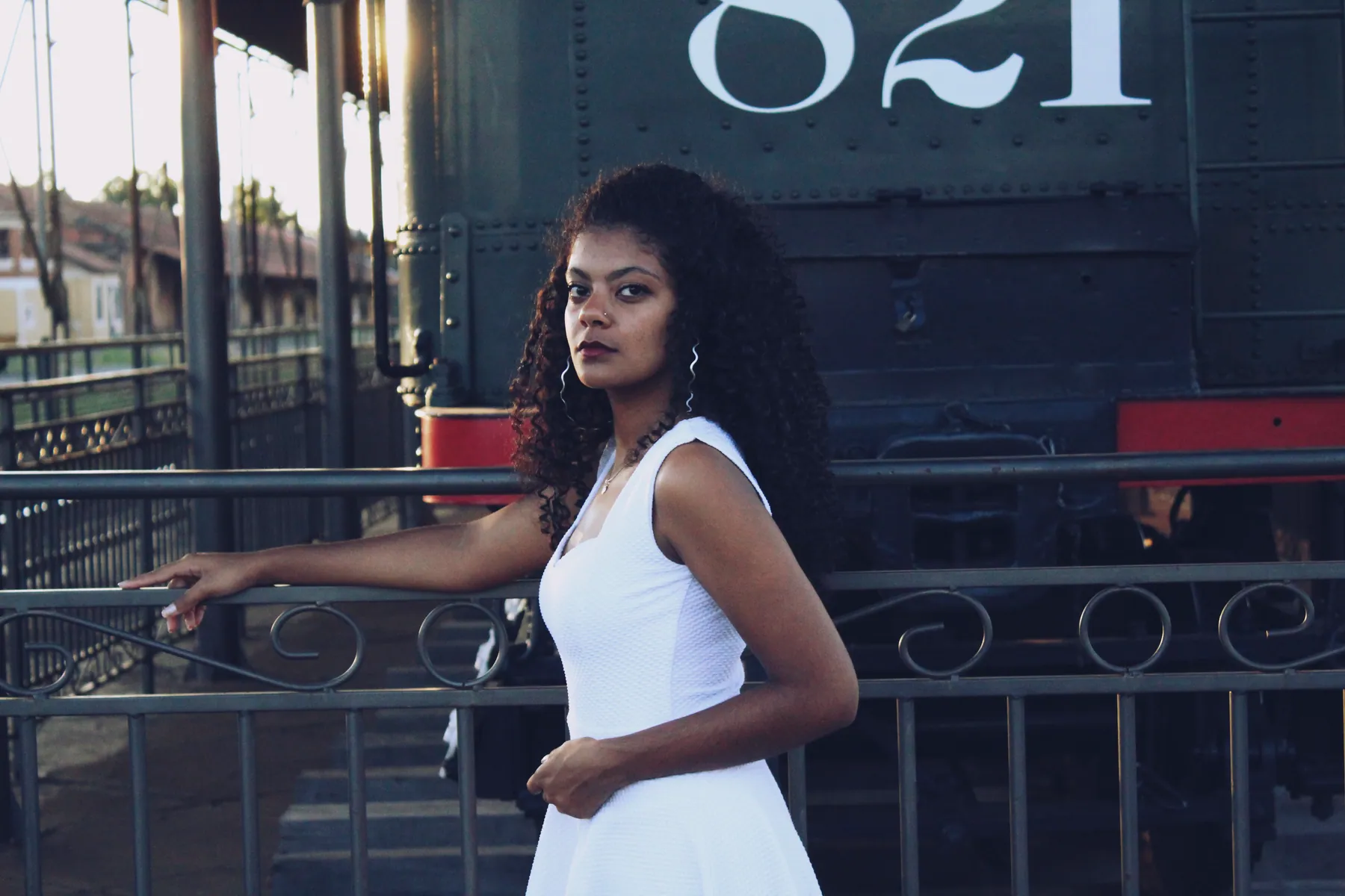 Adriele Fernandes — Estação Rodoviária — Magon Fotografia